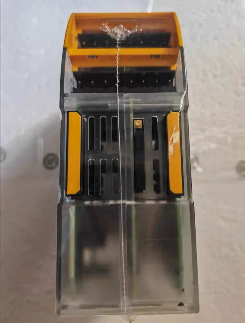 1pcs PILZ 772001 PNOZ mm0.1p Safety Relay