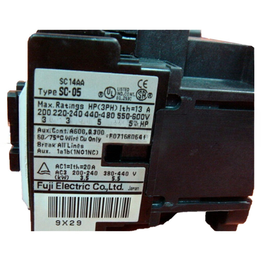 1pcs Fuji SC-05 Magnetic Contactor AC220V