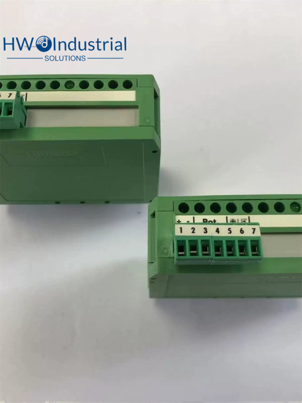 1/Piece MUP 080-113 MUP080-113 NOVOTechnik Signal Converter