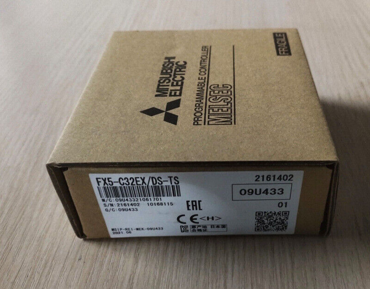 1pcs Mitsubishi PLC FX5-C32EX/DS-TS FX5C32EXDSTS