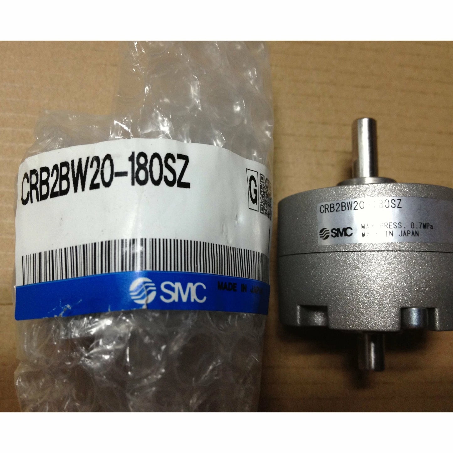 1PC for SMC CRB2BW20-180SZ Rotating cylinder Free shipping #P