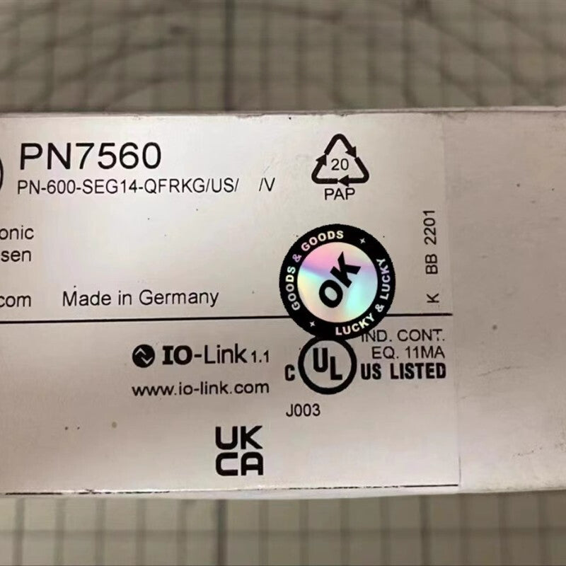 1pcs IFM PN7560 Pressure Sensors