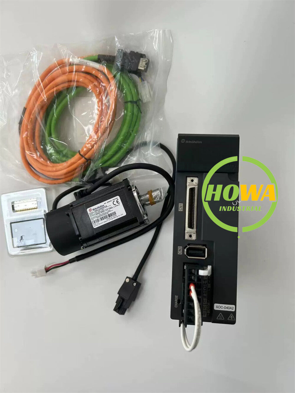 1/piece Shihlin Servo Driver SDC-040A2 + Motor SME-L04030TCB