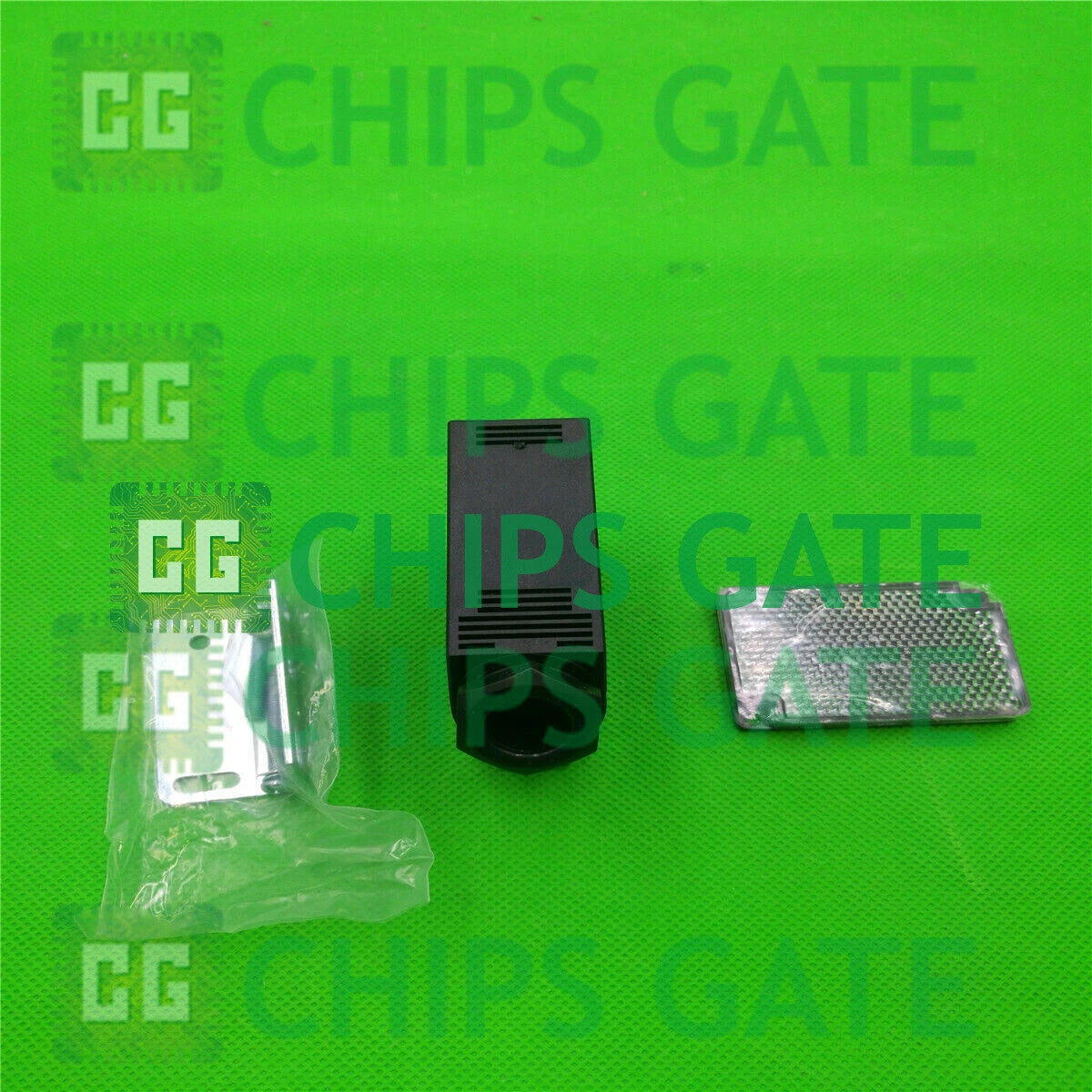 Photoelectric Switch E3JM-R4M4-G Omron E3JMR4M4G 24-240VAC/VDC #P