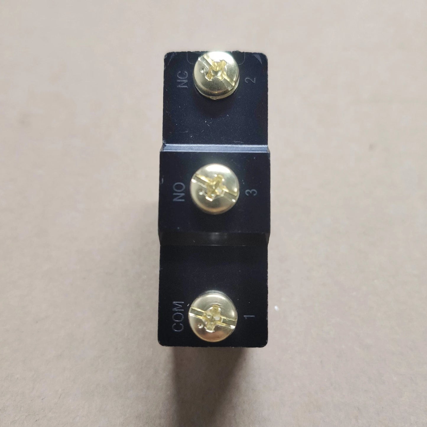 10PCS FOR micro limit travel switch 15A 125/250VAC Z15G1704