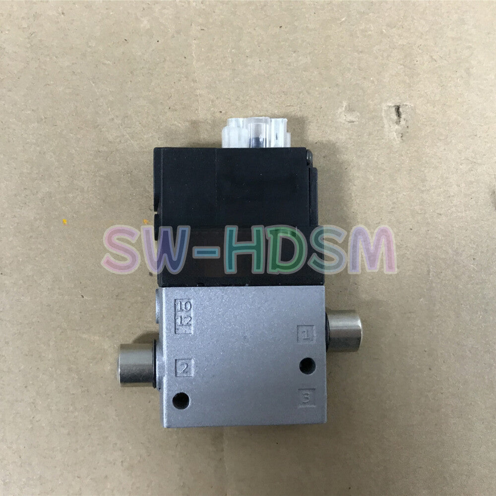 1PCS Festo solenoid valve CPE10-M1BH-3OL-M5 196851 freight free