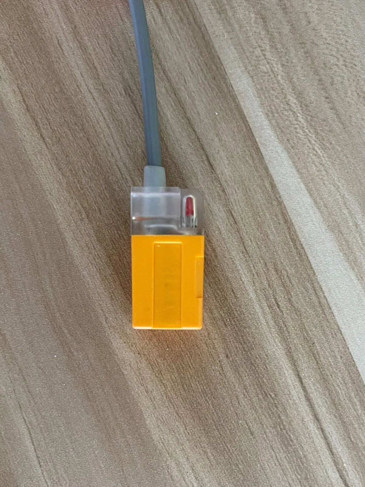 1pcs QL-05N QL05N 1PCS Fotek Proximity Sensor