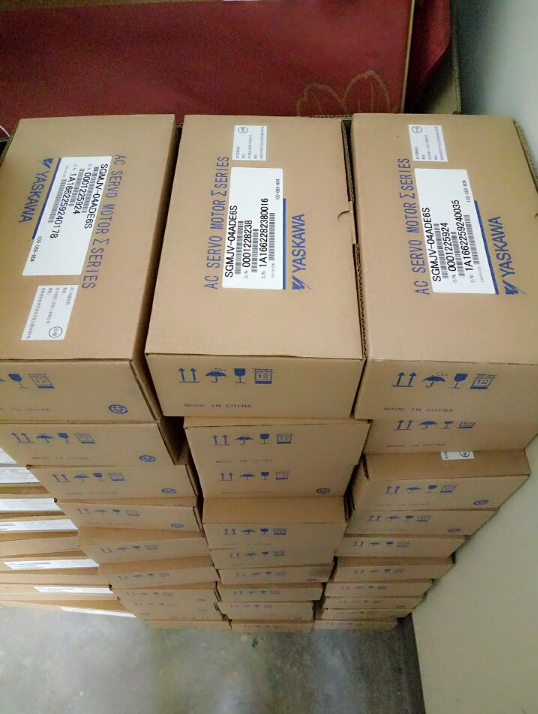 Yaskawa SGDH-08AE-S-OY servo drive 1 year warranty