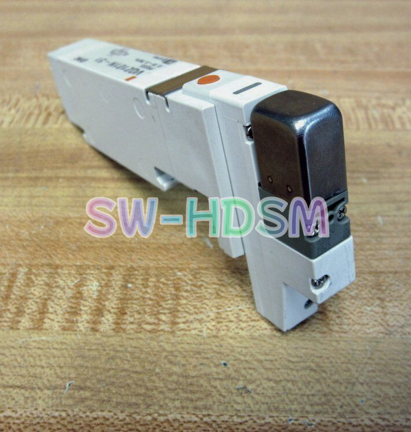 1PCS For SMC VQ2101N-51 solenoid valve freight free