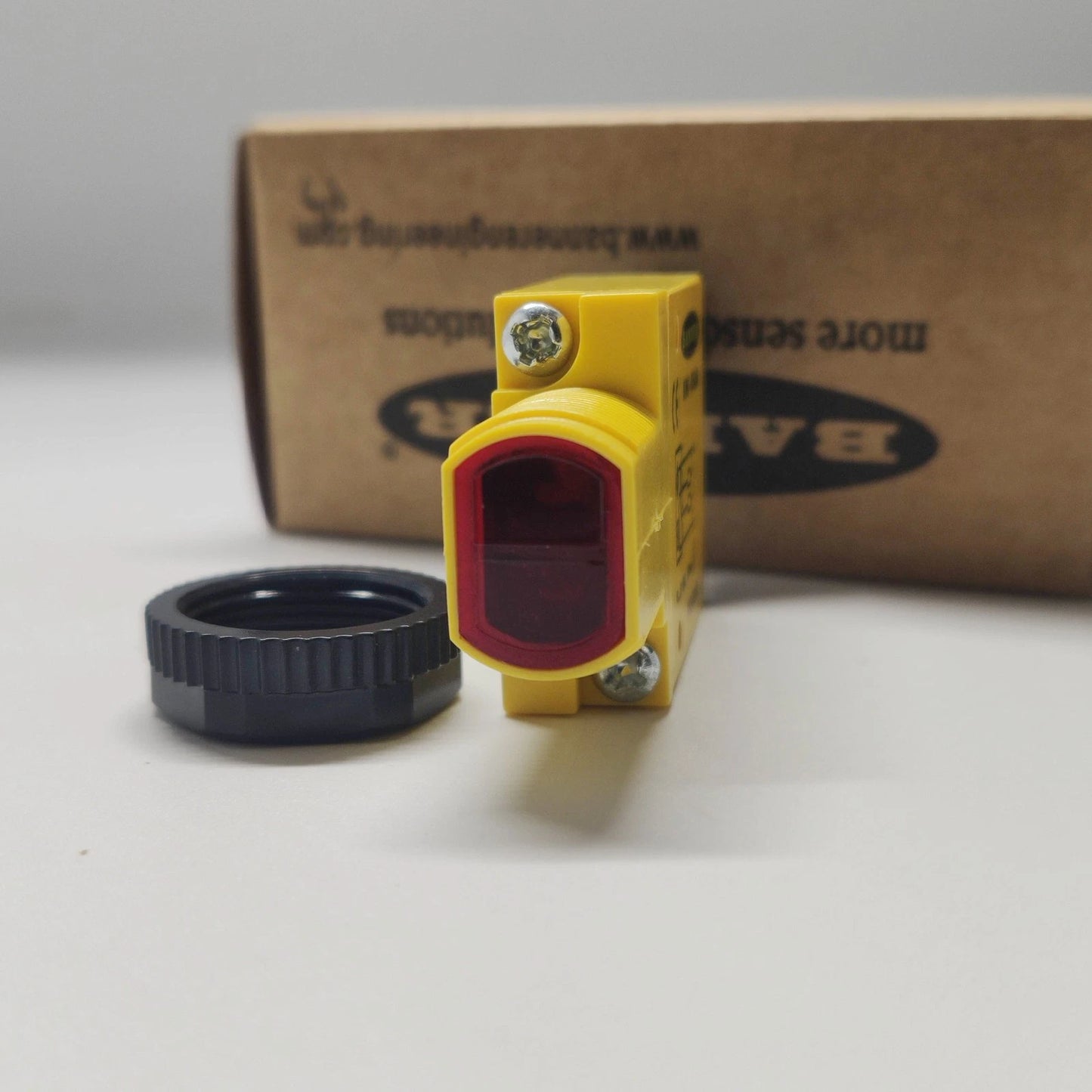 1PCS For SM312DQD photoelectric sensor SM312DQD