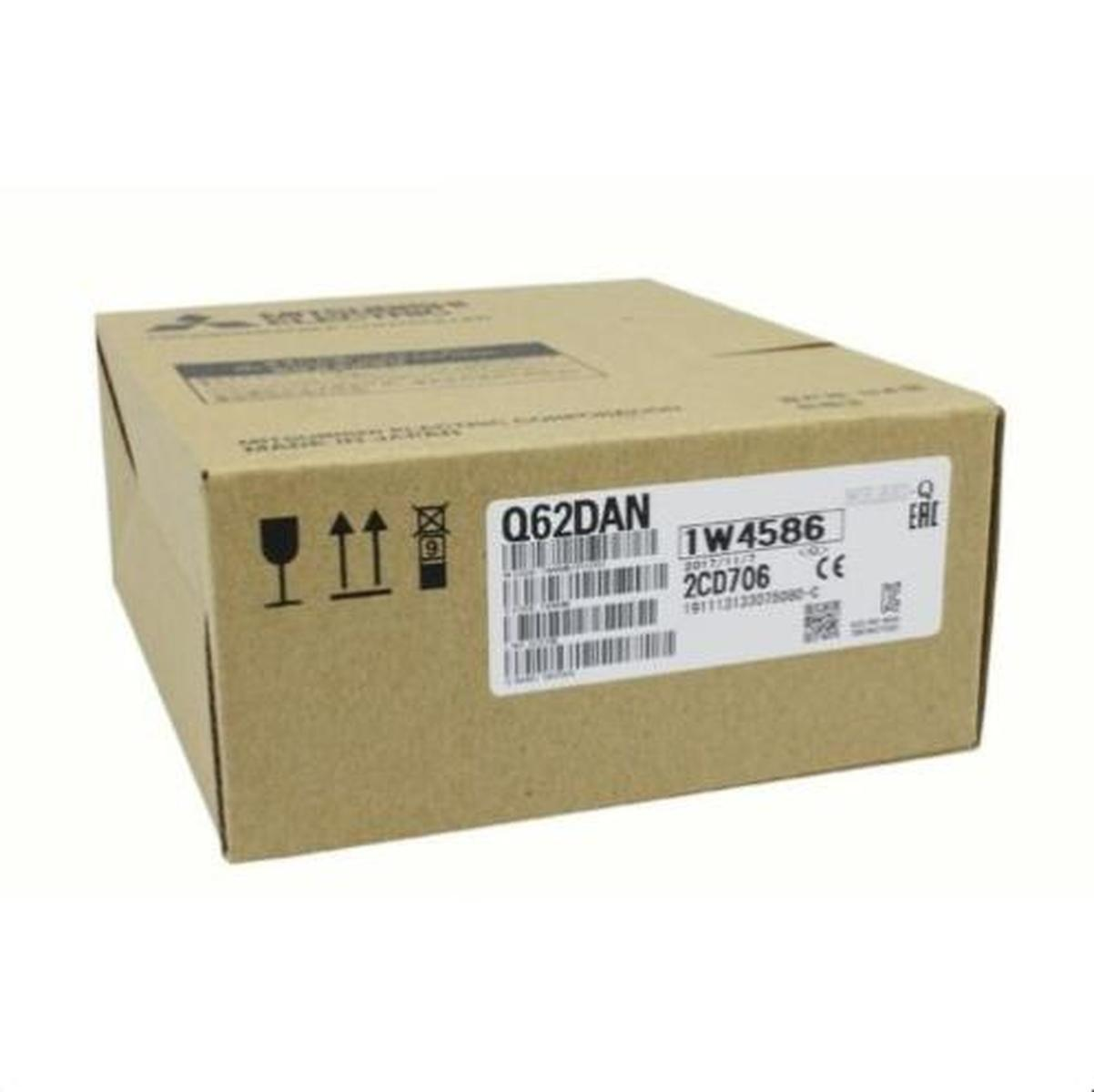 1pcs Mitsubishi PLC Analog Module Q62DAN