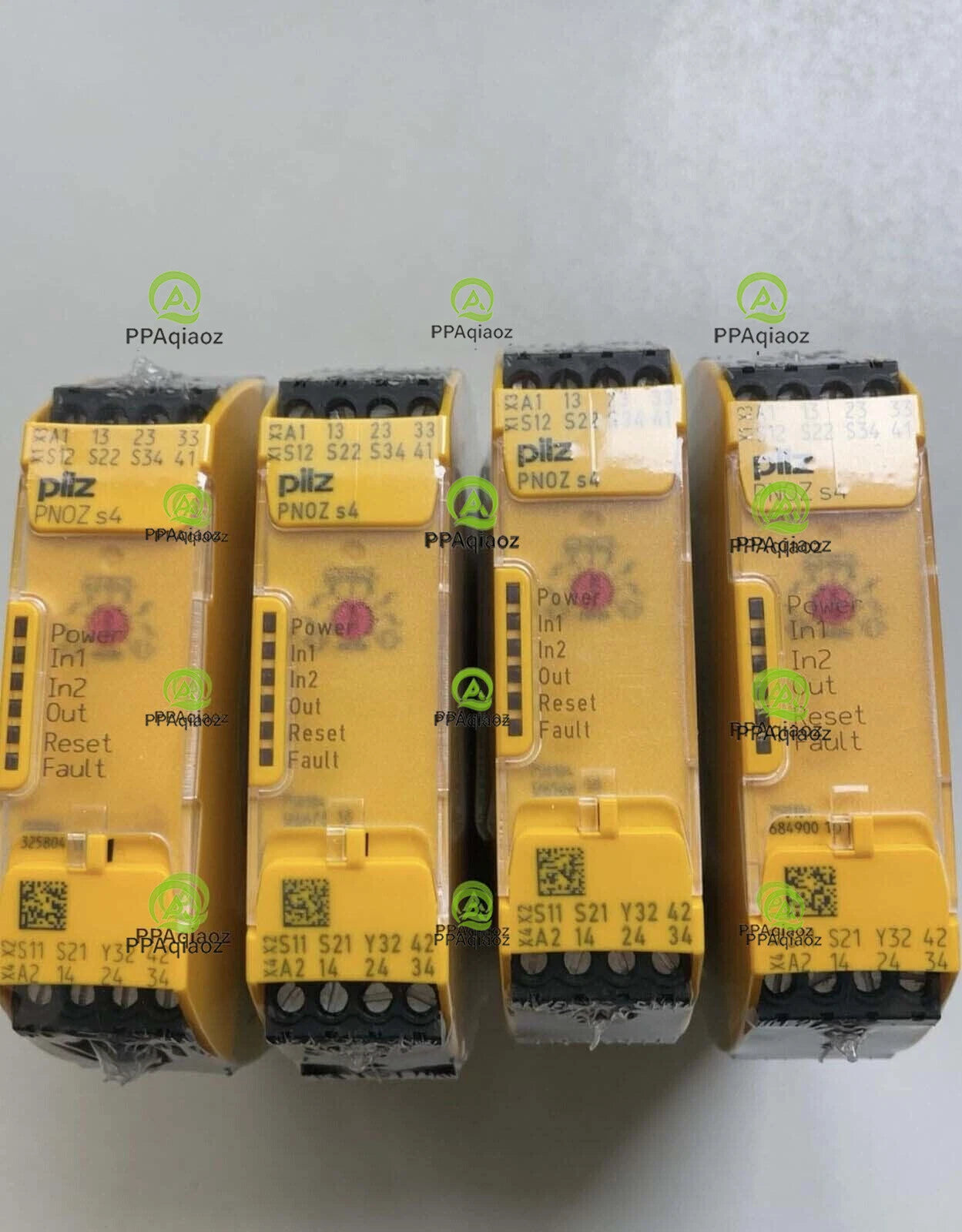 PNOZ S4 750104 PILZ PNOZ S4 750104 Safety Relay #P
