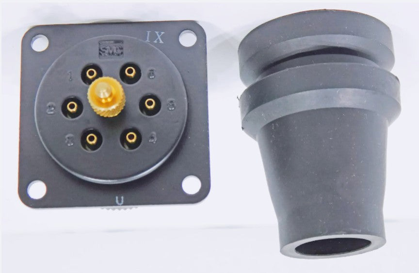 1SET SMC DM6-04N-C2 Multi Connector Family with Cover