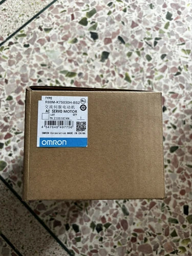 R88M-K75030H-BS2 1PC OMRON Servo Motor R88M-K75030H-BS2