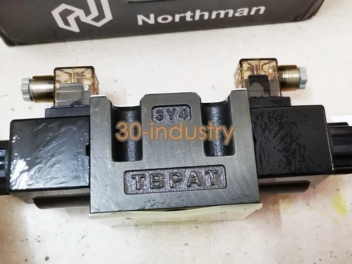 1PCS For Solenoid valve SWH-G03-C2-A240-20 SWH-G03-C2 SWH-G03-C2-A220-20