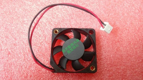 1 pcs 2 pin maglev quiet fan Fan KDE0503PEV3-8 DC5V 0.35W 0.07A 3007 3cm