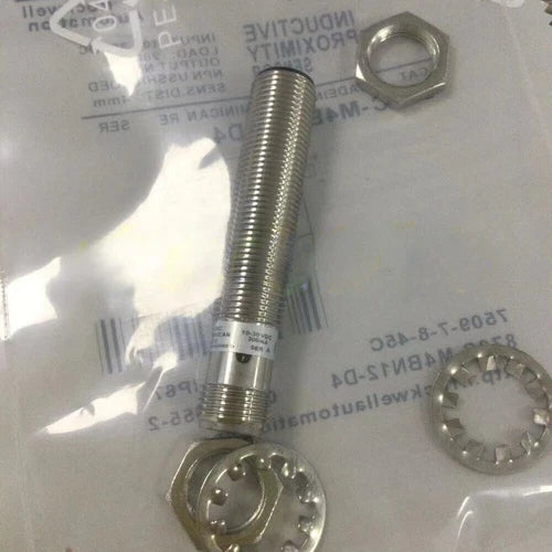 1PC Sensor 872C-M4BN12-D4