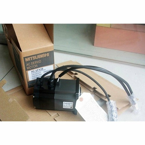 ONE Mitsubishi IN BOX SERVO MOTOR HC-UF43B HCUF43B 1 year warranty