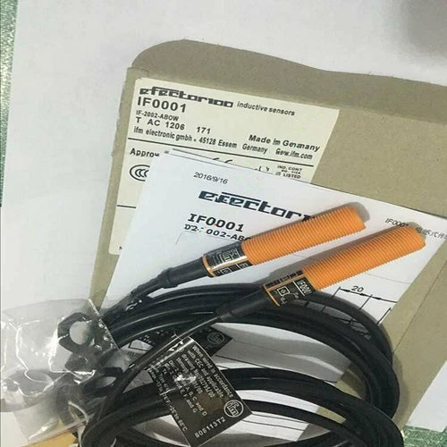 One IFM IF0001 Proximity Switch Sens