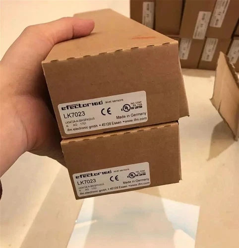 1PC IFM LK7023 Liquid level Sensor LK 7023 ping