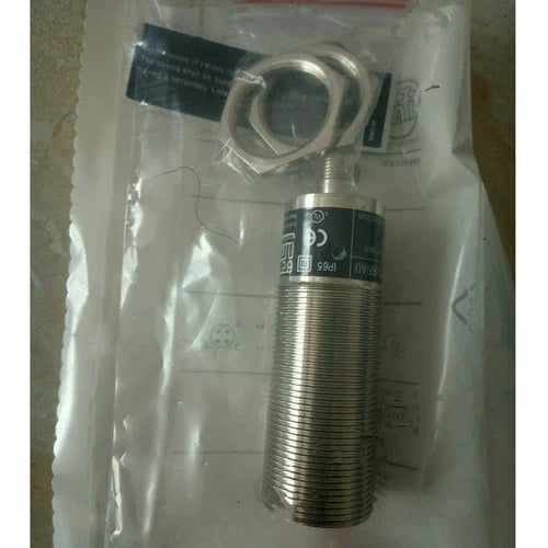 1PC IFM II5751 Proximity Switch II5751 Free Shipping