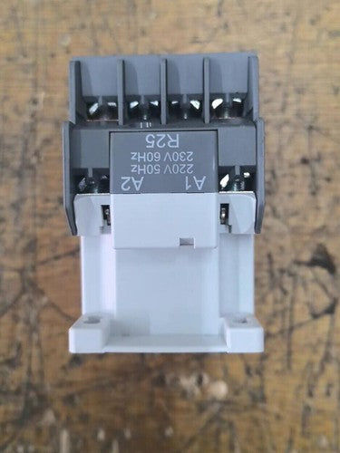 1PC ABB A2X09-30-01 A2X09-30-01-25 1SBL901077R2501 220-230V Contactor