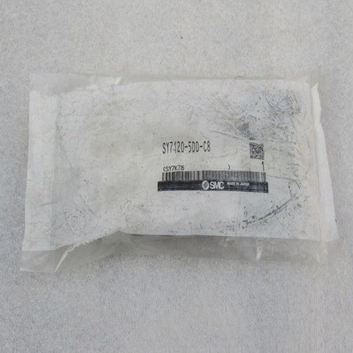 one SMC solenoid valve SY7120-5DD-C8 Free shipping