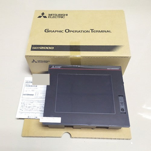 ONE Mitsubishi In Box GT2105-QTBDS 5.7" 2.4V HMI Panel free shipping