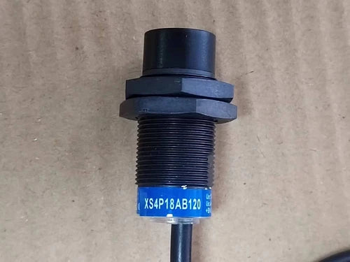 1pc FOR Inductive Proximity Sensor XS4P18AB120