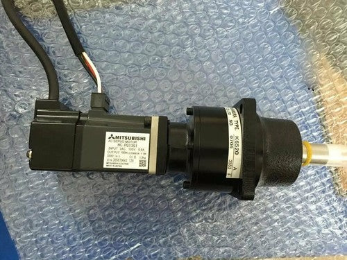 1PC Mitsubishi Servo motor HC-PQ13G1 HCPQ13G1 Fully tested