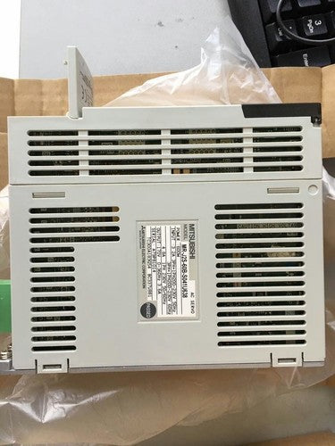 ONE Mitsubishi server Driver MR-J2S-60B-S041U638 1 year warranty