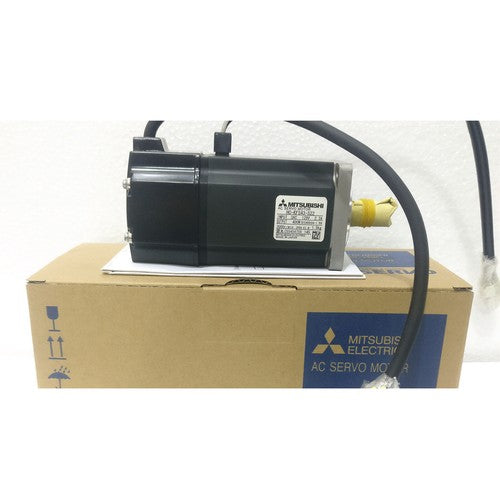 Mitsubishi in box HC-KFS43-S22 Servo Motor One year warranty