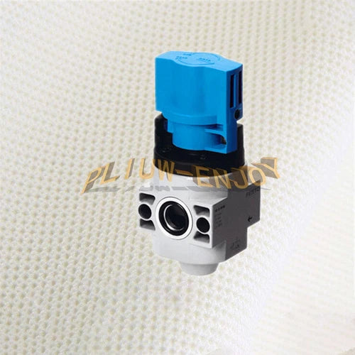 1PCS switch valve HE-D-MAXI 170683