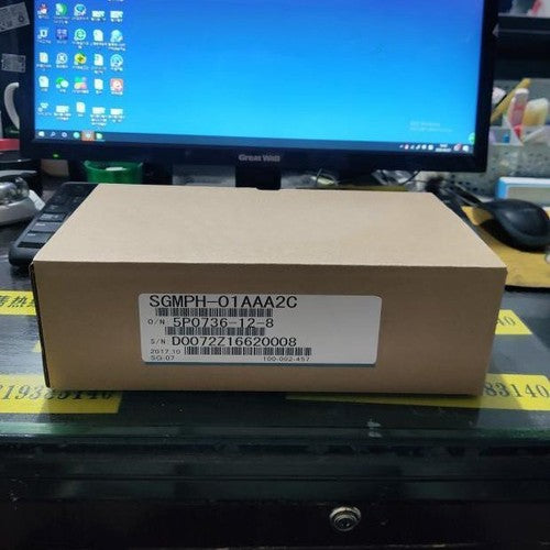 1ps yaskawa servo Motor SGMPH-01AAA2C Fast Delivery