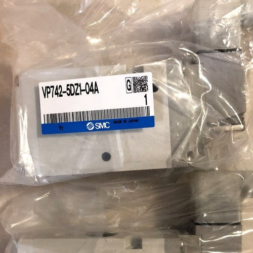 one SMC Solenoid Valve VP742-5DZ1-04A Free shipping