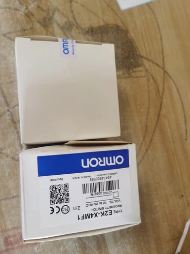 Omron E2K-X4MF1 E2KX4MF1 Proximity Sensor