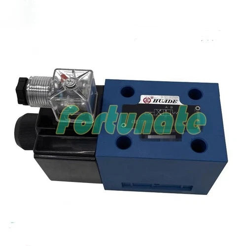 1PC FOR HUADE Solenoid valve 4WE10EB31B/CW220-50N9Z5L