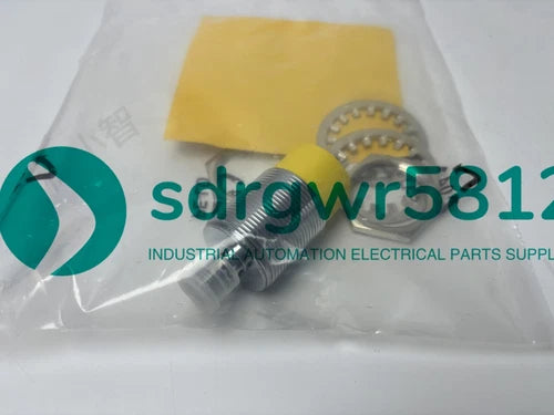 1PCS Sensor&Proximity Switch NI30U-EM30WD-AP6X-H1141