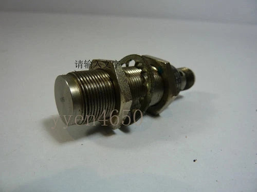 1PC Proximity Switch NMB5-18GM65-E2-FE-V1