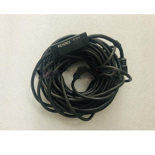 1PC KEYENCE Digital Optical Fiber Amplifier AT-001V Fast Shipping