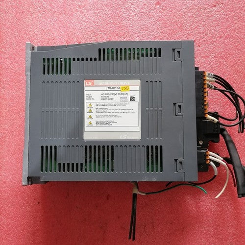 one LS LG Servo driver L7SA010A Fast Delivery