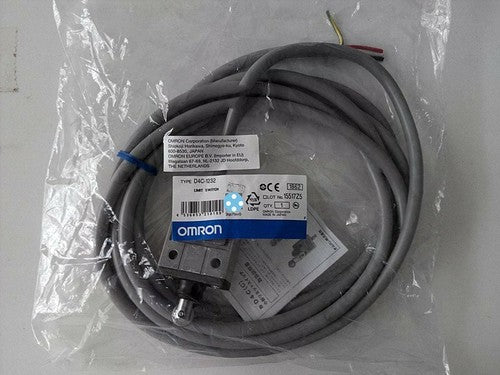 1PC OMRON Limit Switch D4C-1232 D4C-1232 One year warranty