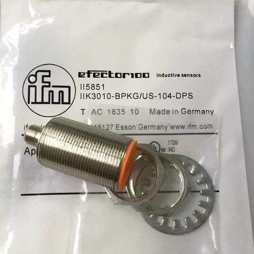 1PC IFM II5851 Proximity Switch II5851 Free Shipping