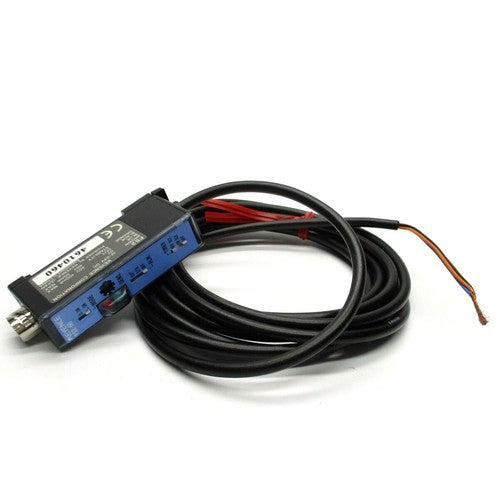 KEYENCE FS2-60 Fiber Optic Amplifier Sensor