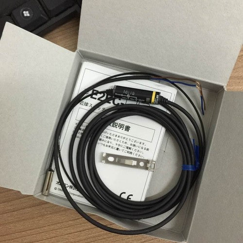 1PCS E2EC-C1R5D1 E2ECC1R5D1 Proximity Sensor -OMRON ,FAST SHIP