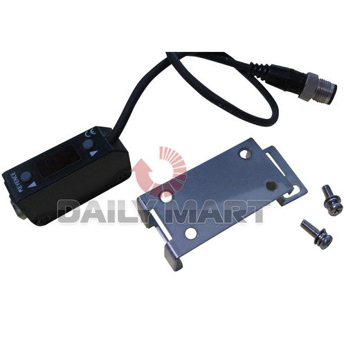KEYENCE PZ-V73P PHOTOELECTRIC SENSOR SWITCH 12-24 VDC 4 PIN Connector Type M12