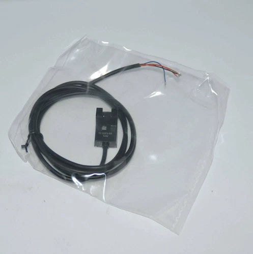 1PCS Micro Sensor EE-SX674WR EESX674WR