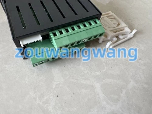1X Temperature Controller XR75CX-5N6I3
