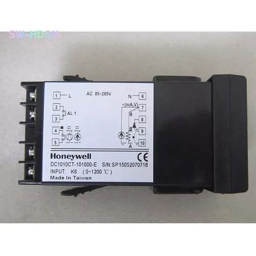 1PC Temperature Controller DC1010CT-101000-E