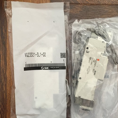 ONE For SMC VQZ3321-3L1-02 solenoid valve Free shipping